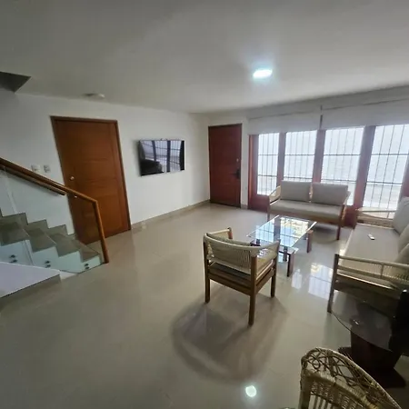 With Ac, Close To Historical Centre 1 Guest house 3*