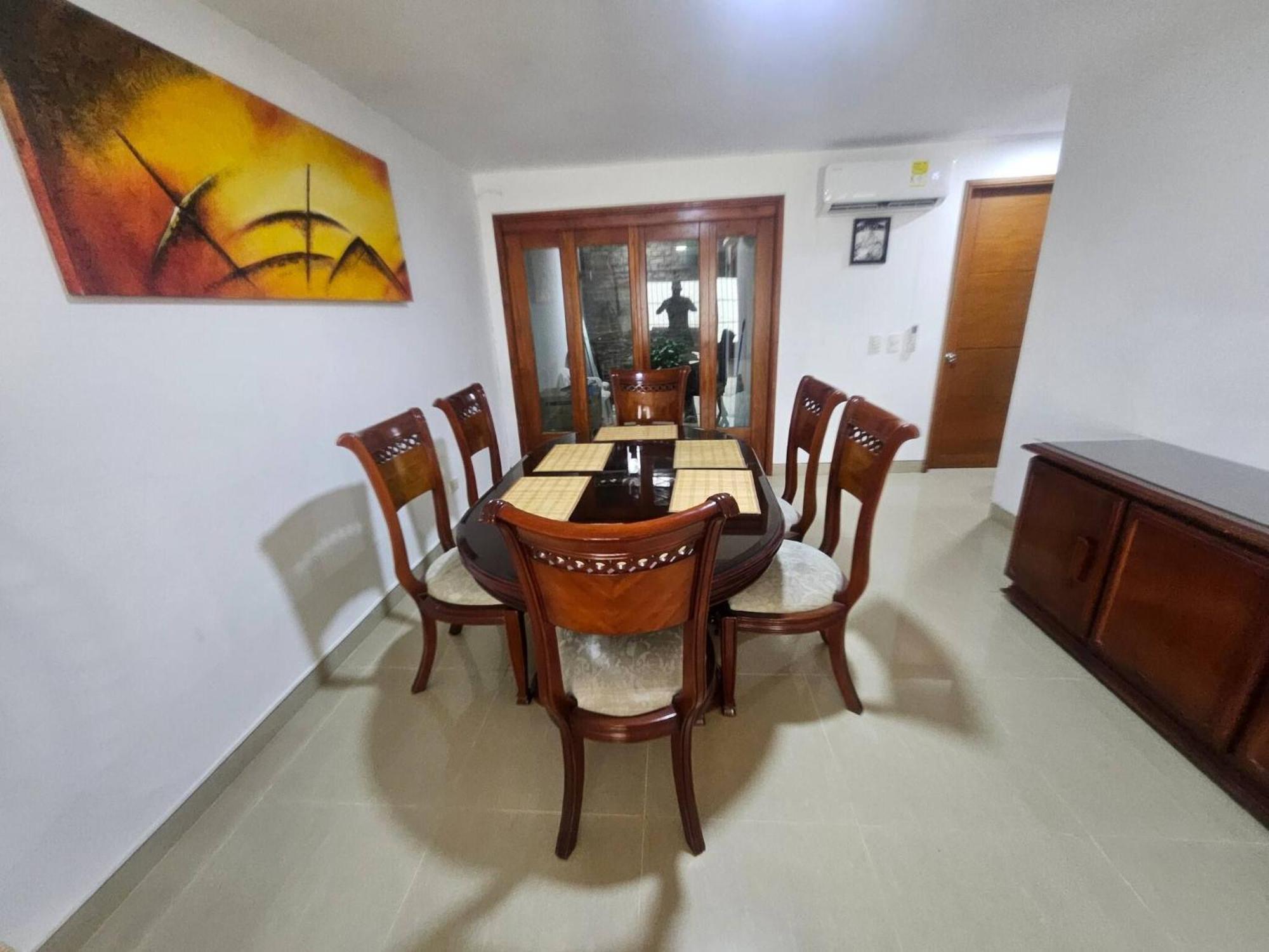 With Ac, Close To Historical Centre 1 Pensión